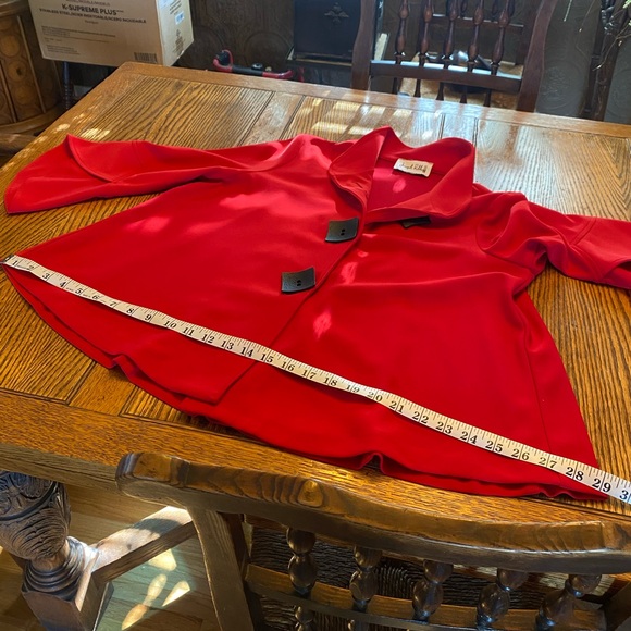 Joseph Ribkoff light jacket , size tag missing , small ? - Picture 9 of 10